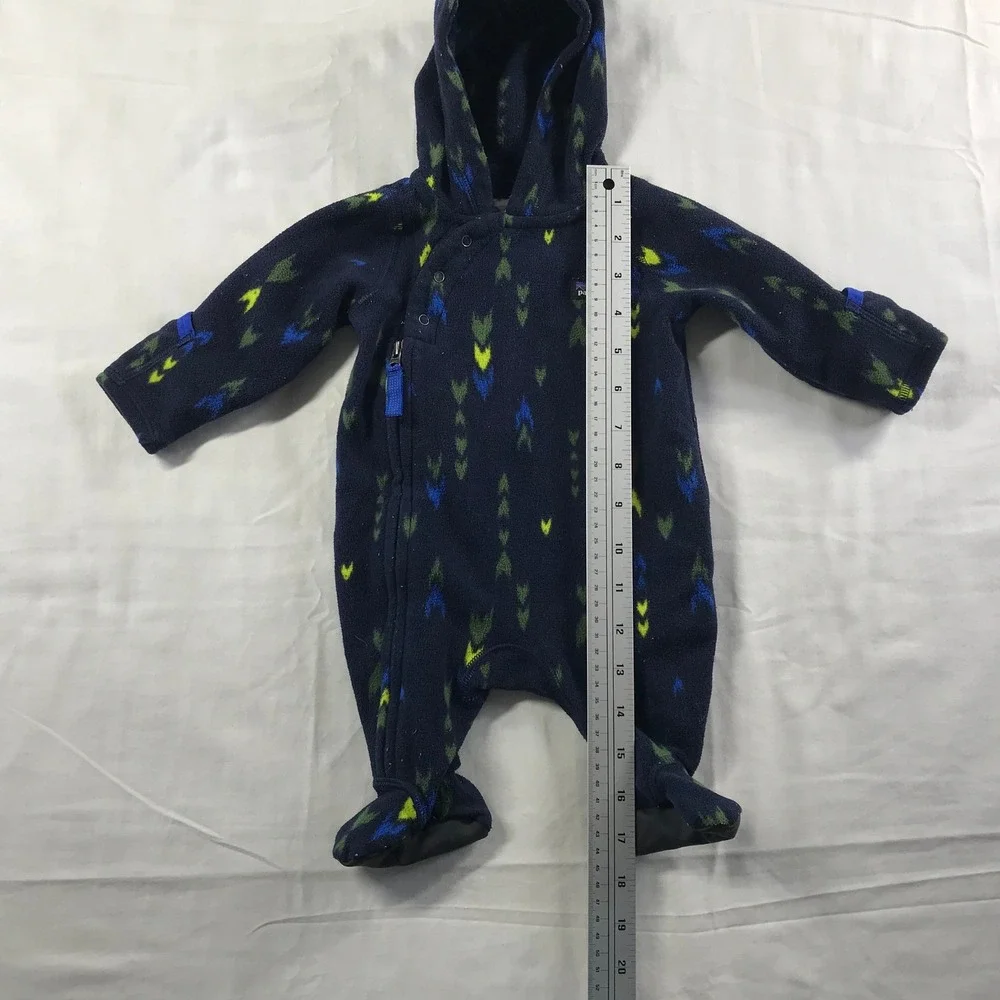 Patagonia Synchilla Fleece Bunting Newborn NB Navy Blue Geometric Arrow Hooded